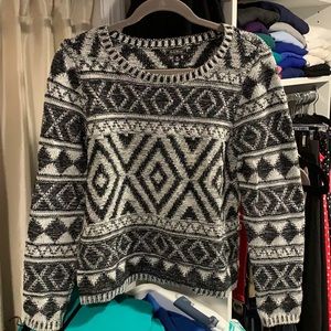 Dark navy and grey patterned sweater